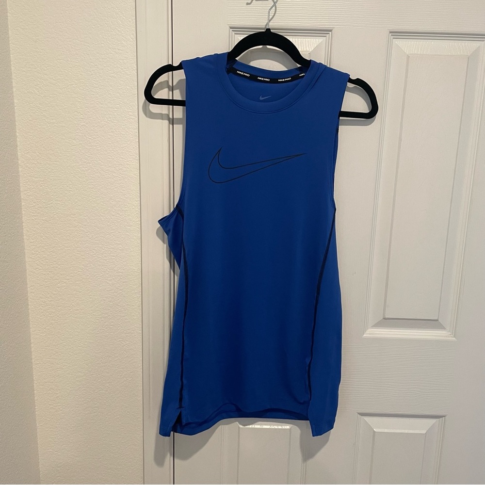 Nike Pro Dri-FIT Men’s Slim Fit Sleeveless Training Top - Blue Small -DD1977-480